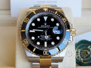 Rolex Submariner Date Steel & Yellow Gold 126613LN Black Dial Chronologie 2